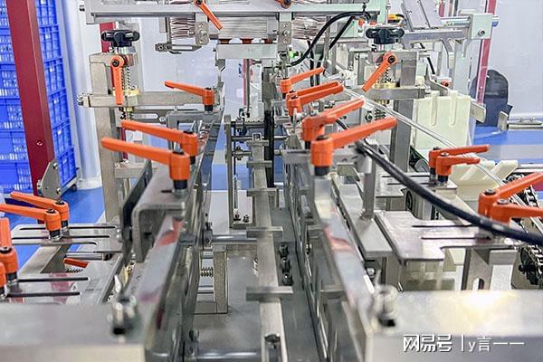 厂打造化妆品一站式肌肤呵护j9九游会登录时代顺成代工(图4)